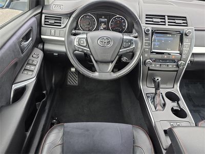 2017 Toyota Camry - Photo 12