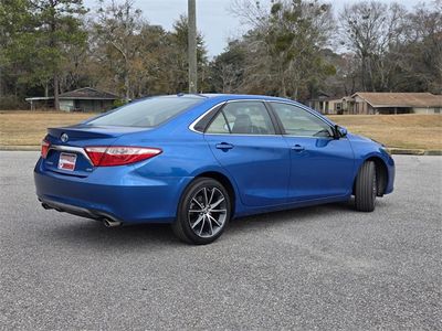 2017 Toyota Camry - Photo 5