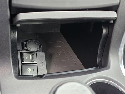 2017 Toyota Camry - Photo 20