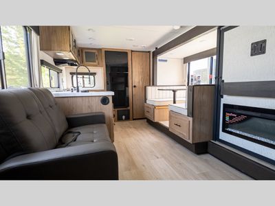 2025 Forest River RV Cherokee Grey Wolf - Photo 31