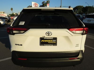 2024 Toyota RAV4 - Photo 9