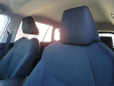 2024 Toyota RAV4 - Photo 16