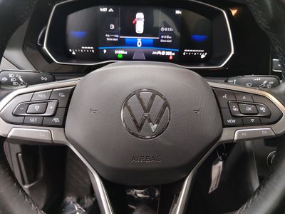 2024 Volkswagen Jetta — photo 12 view