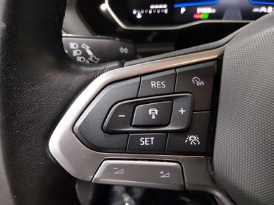 2024 Volkswagen Jetta — photo 19 view