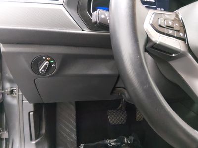 2024 Volkswagen Jetta — photo 13 view