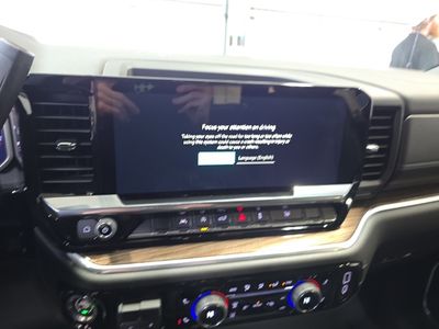 2026 Chevrolet Silverado 1500 - Photo 11