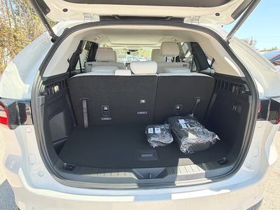 2026 Mazda CX-90 - Photo 13