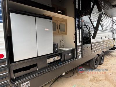 2026 Forest River RV Cherokee Wolf Den - Photo 9
