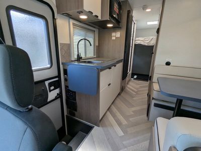 2025 Coachmen Cross Trail EV - Photo 17