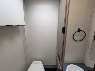 2025 Coachmen Cross Trail EV - Photo 5