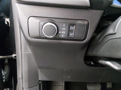 2025 Ford Escape — photo 13 view