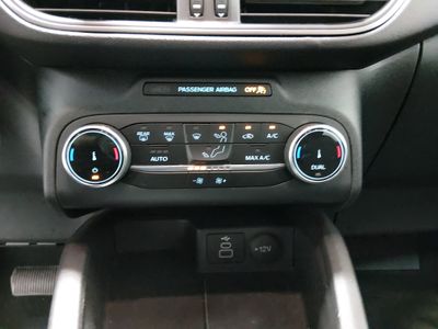 2025 Ford Escape — photo 20 view