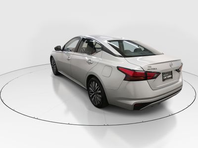 2023 Nissan Altima — detail view