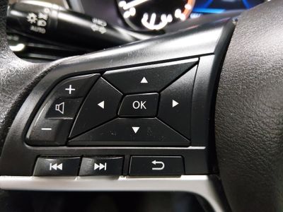 2023 Nissan Altima — photo 17 view