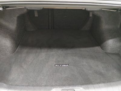2023 Nissan Altima — photo 11 view