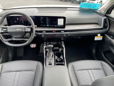 2026 Kia Sorento - Photo 13