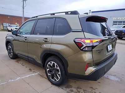 2026 Subaru Forester — photo 7 view