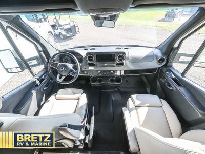 2023 Winnebago View — photo 10 view