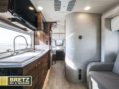 2023 Winnebago View — photo 11 view
