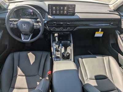 2026 Honda Accord Hybrid - Photo 13