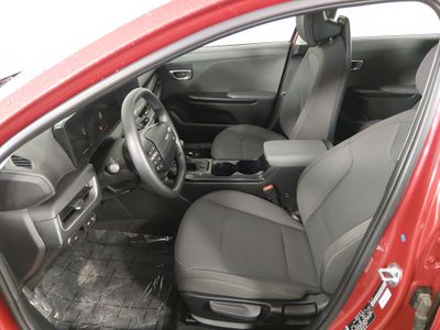 2025 Kia K4 — photo 21 view
