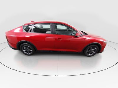 2025 Kia K4 — photo 8 view