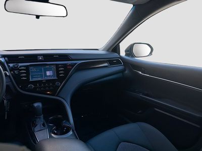 2020 Toyota Camry - Photo 19
