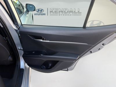2020 Toyota Camry - Photo 27
