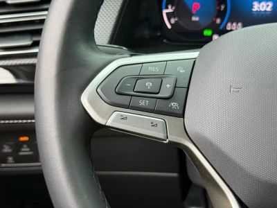 2024 Volkswagen Atlas Cross Sport - Photo 35