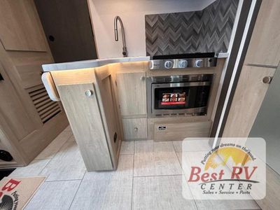 2026 Coachmen RV Leprechaun - Photo 41