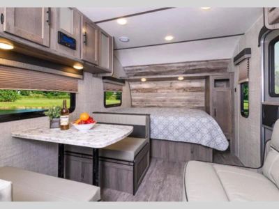 2020 Gulf Stream RV Ameri-Lite Super Lite — interior view