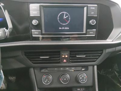 2024 Volkswagen Jetta — photo 13 view
