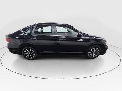 2024 Volkswagen Jetta — photo 8 view