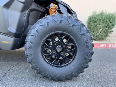 2026 Can-Am Maverick X3 MAX DS Turbo Scandi Blue & Orange Crush - Photo 17