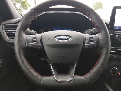 2024 Ford Escape — photo 12 view