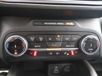 2024 Ford Escape — photo 17 view
