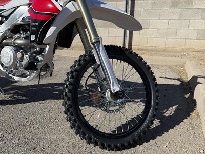 2026 Yamaha YZ450F 70th Anniversary Edition - Photo 12
