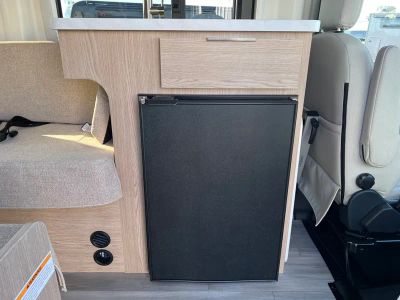 2027 Thor Motor Coach TALAVERA — photo 9 view