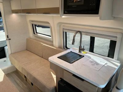 2027 Thor Motor Coach TALAVERA — detail view