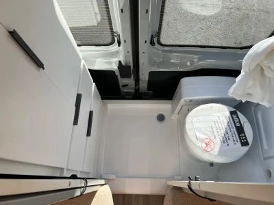 2027 Thor Motor Coach TALAVERA — photo 15 view