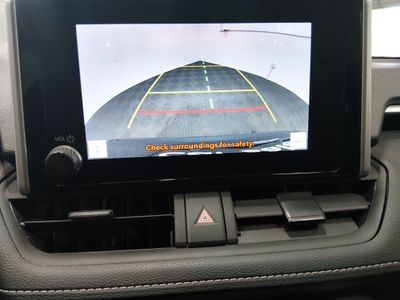 2024 Toyota RAV4 - Photo 16