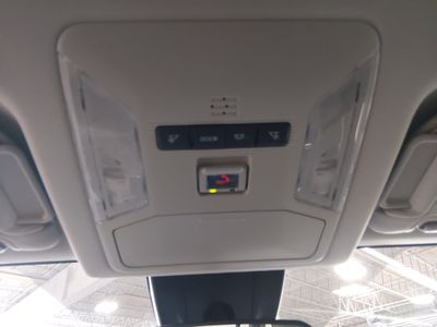 2024 Toyota RAV4 - Photo 21