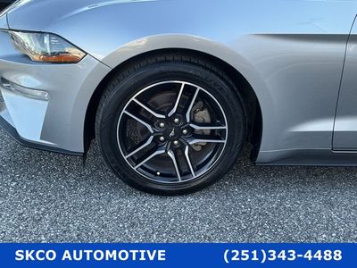 2020 Ford Mustang - Photo 13