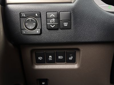 2021 Lexus GX - Photo 23