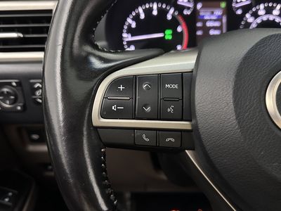 2021 Lexus GX - Photo 21