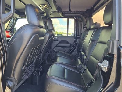 2020 Jeep Gladiator - Photo 13