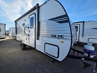 2026 Jayco Jay Flight SLX — front three-quarter view