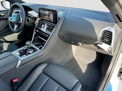 2026 BMW 8 Series - Photo 24
