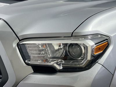2020 Toyota Tacoma - Photo 9