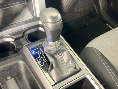 2020 Toyota Tacoma - Photo 21